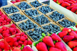 Popular Farmers Market Continues at Pico Park